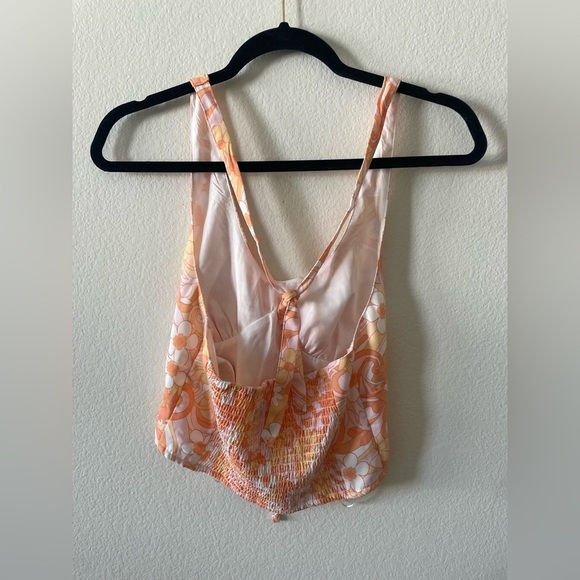 Hollister orange and white Y2K floral halter crop top with elastic band - Picture 3 of 3